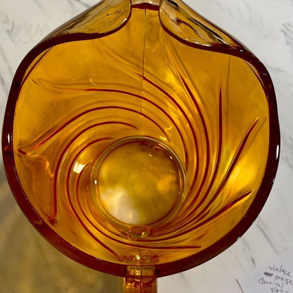 Vintage marigold carnival glass pitcher 
Beautiful condition! - Picture 4 of 5